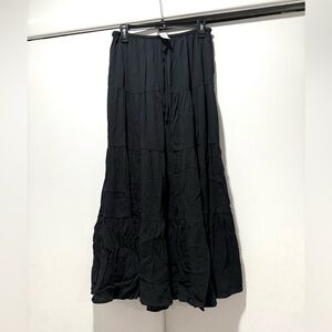 NEW AERIE Black Skirt Size Large